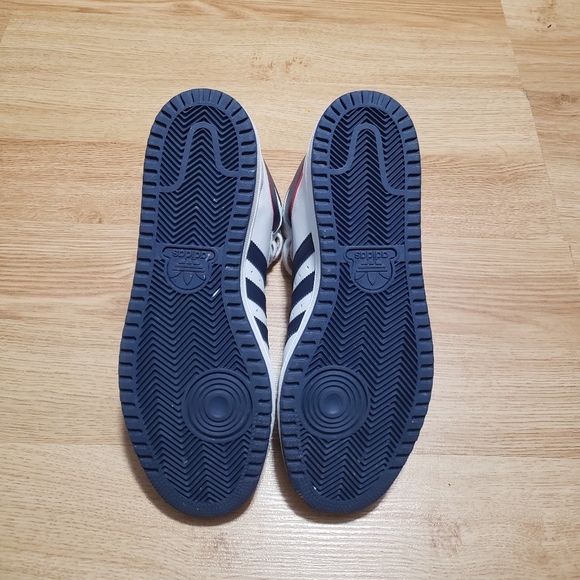 Adidas "Top Ten" Sneakers - Picture 4 of 5